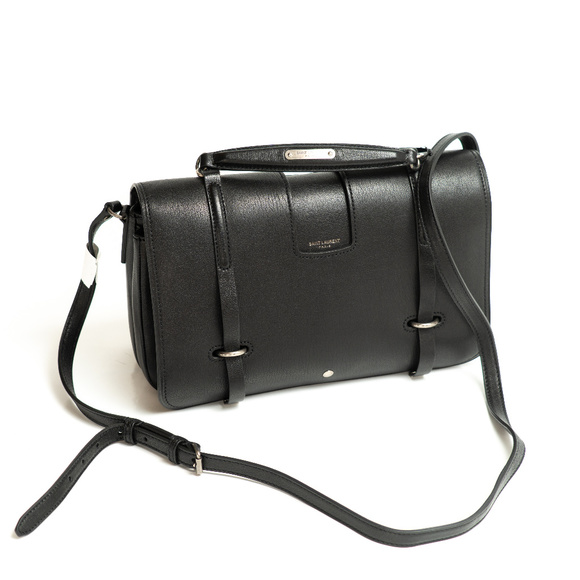 Yves Saint Laurent Handbags - Yves Saint Laurent Black Leather Flap bag